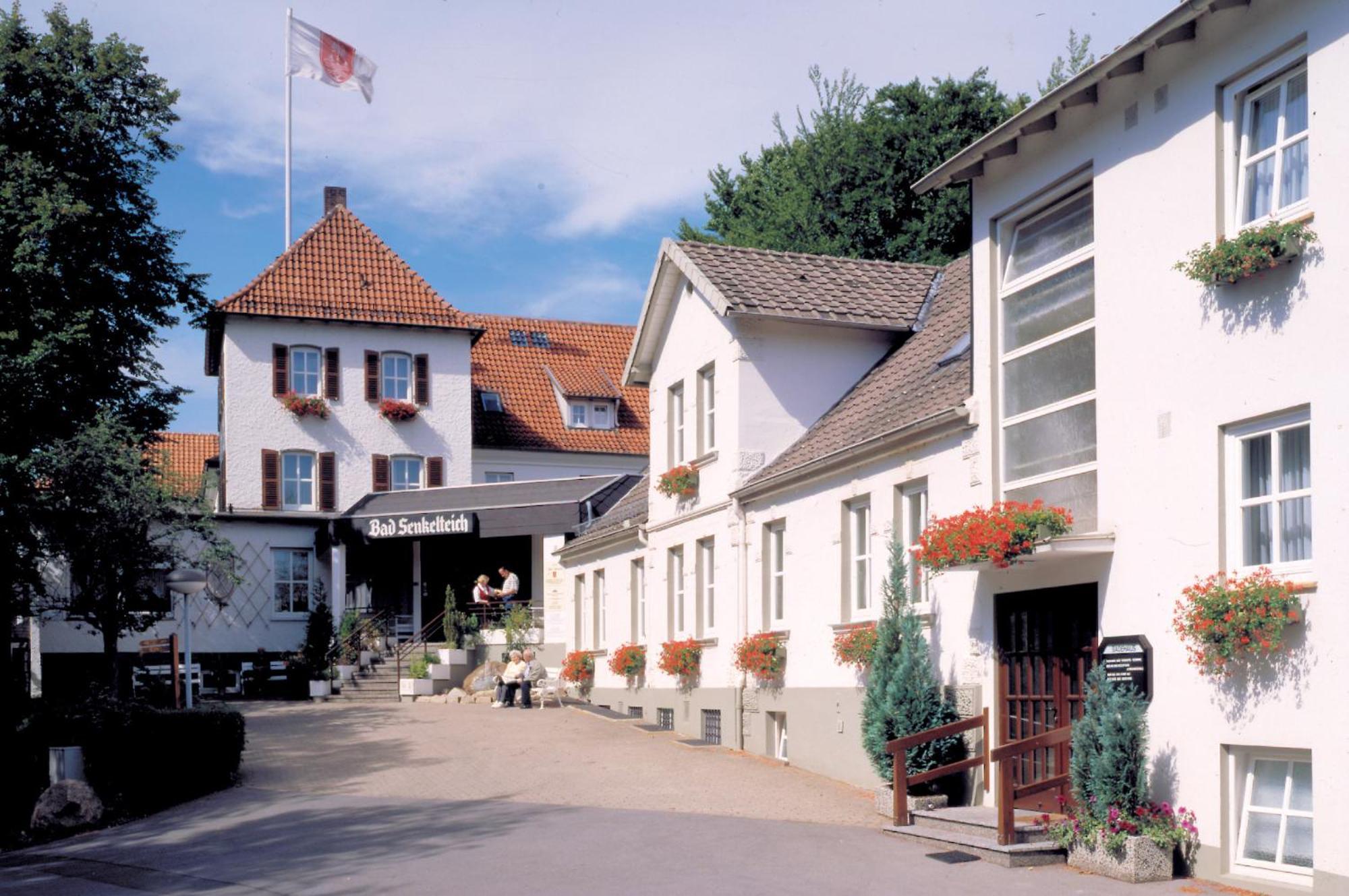 Moorland Hotel Am Senkelteich 블로토 외부 사진