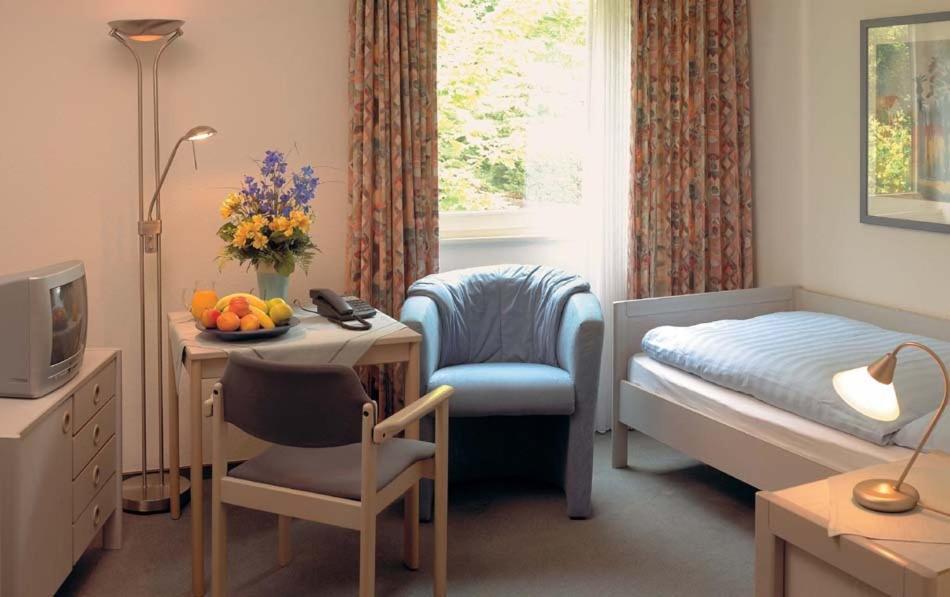 Moorland Hotel Am Senkelteich 블로토 객실 사진